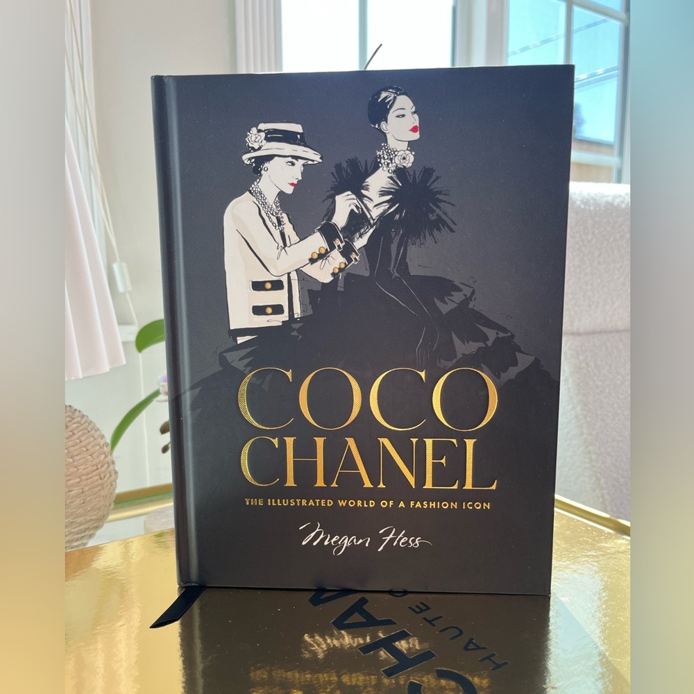CHANEL Illustration Fashion Coffee Table Book